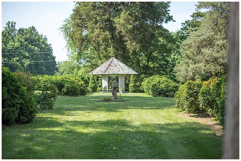 Touring The Rokeby Mansion, a place to have a wedding! King